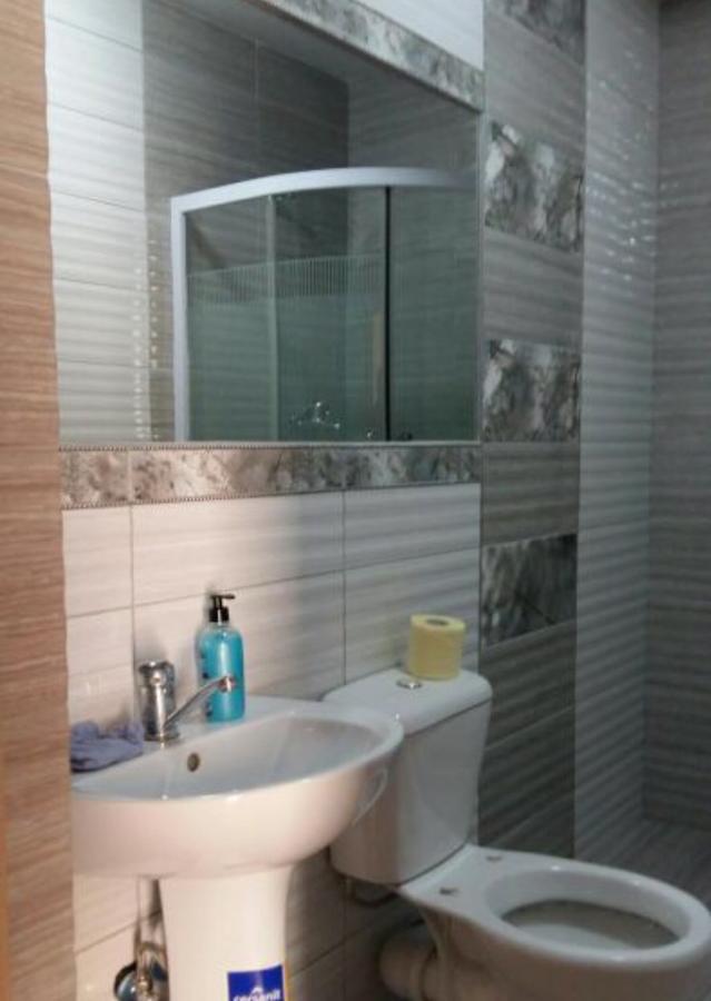 Uzh Apartments Uzhhorod Ngoại thất bức ảnh