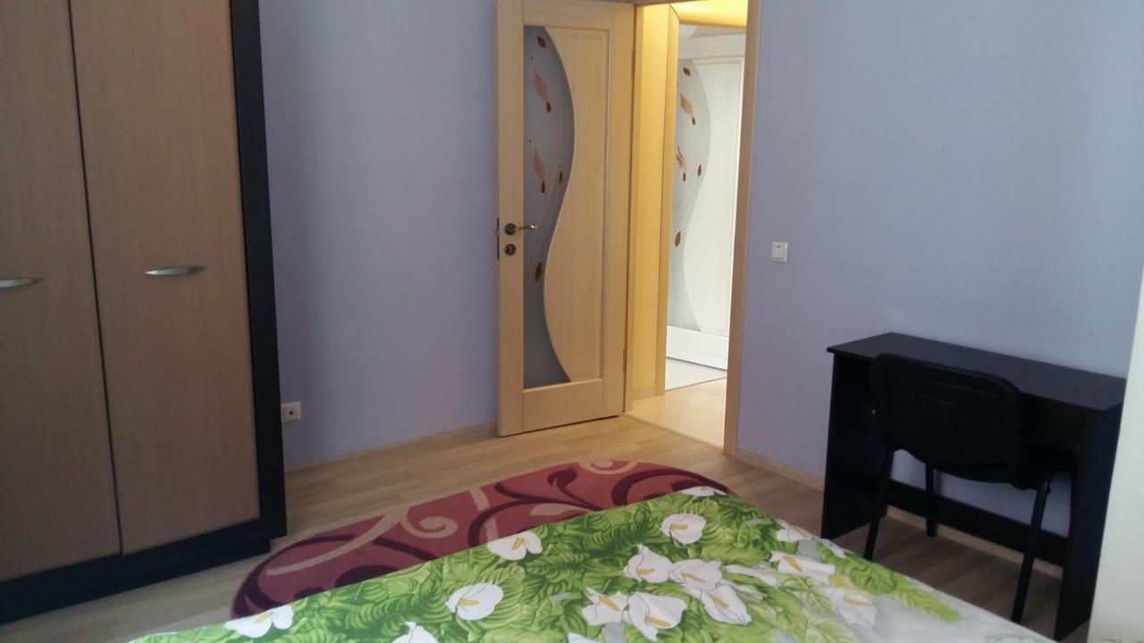Uzh Apartments Uzhhorod Ngoại thất bức ảnh