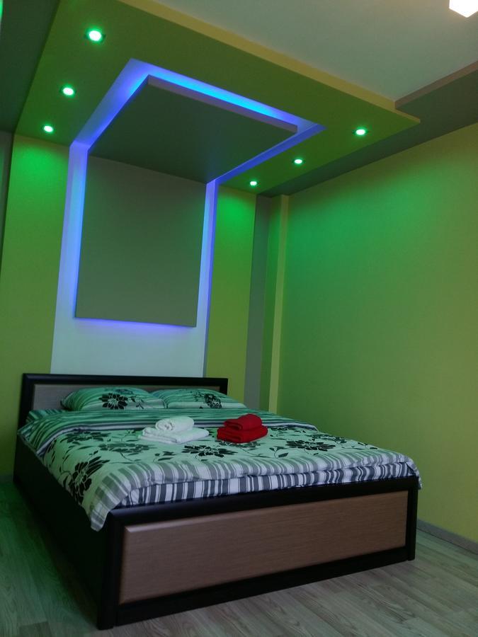 Uzh Apartments Uzhhorod Ngoại thất bức ảnh